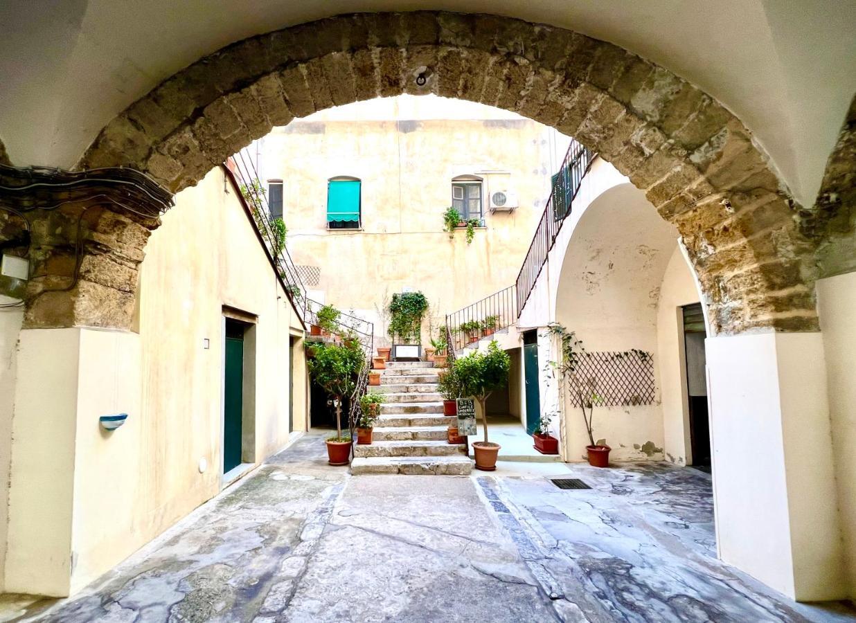 Cortile Umberto I Bed & Breakfast Cefalù Dış mekan fotoğraf