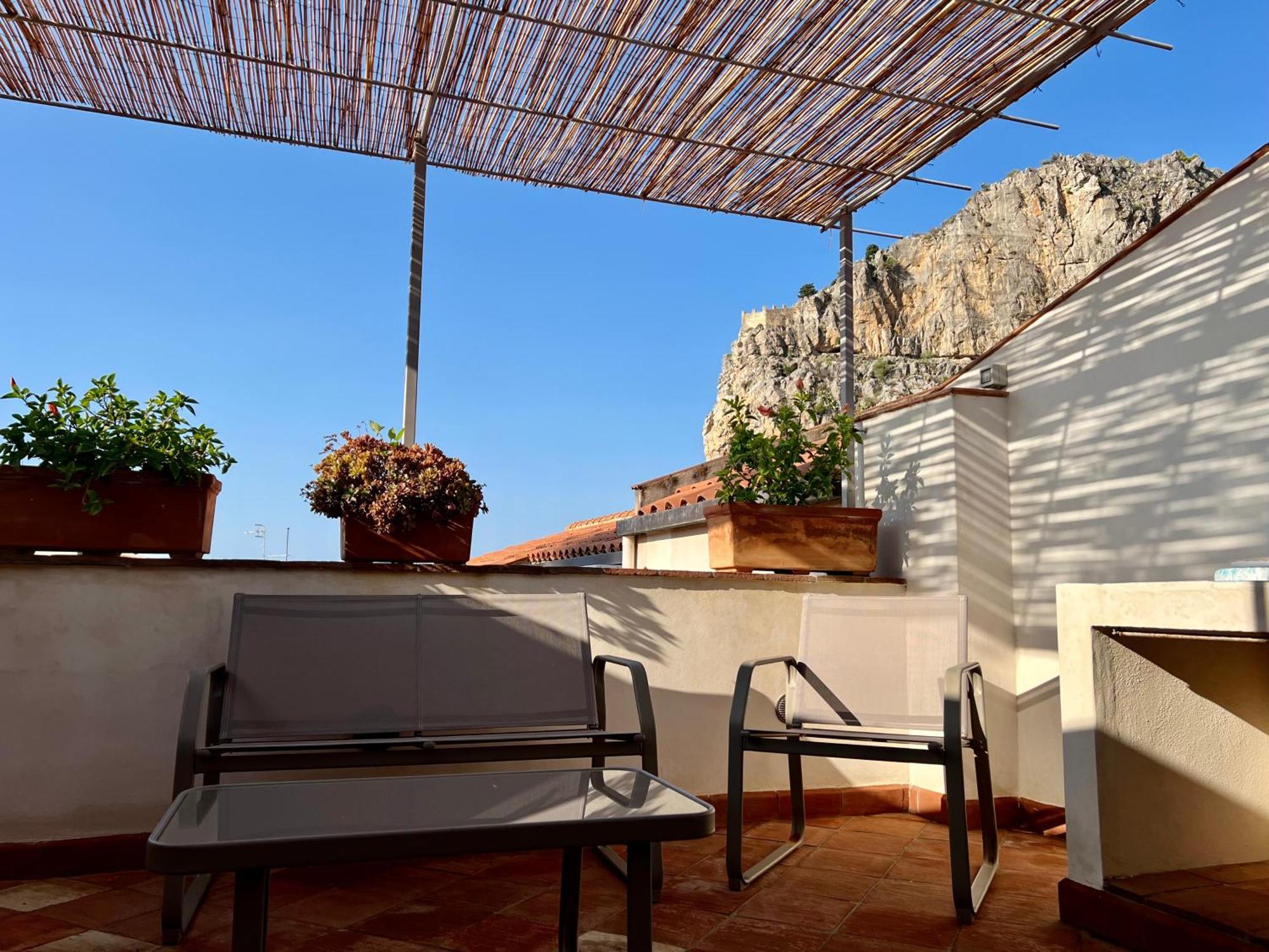 Cortile Umberto I Bed & Breakfast Cefalù Dış mekan fotoğraf